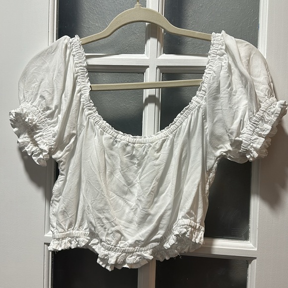 Sim & Sam Eyelet Cap Sleeve Crop Top - Picture 5 of 5